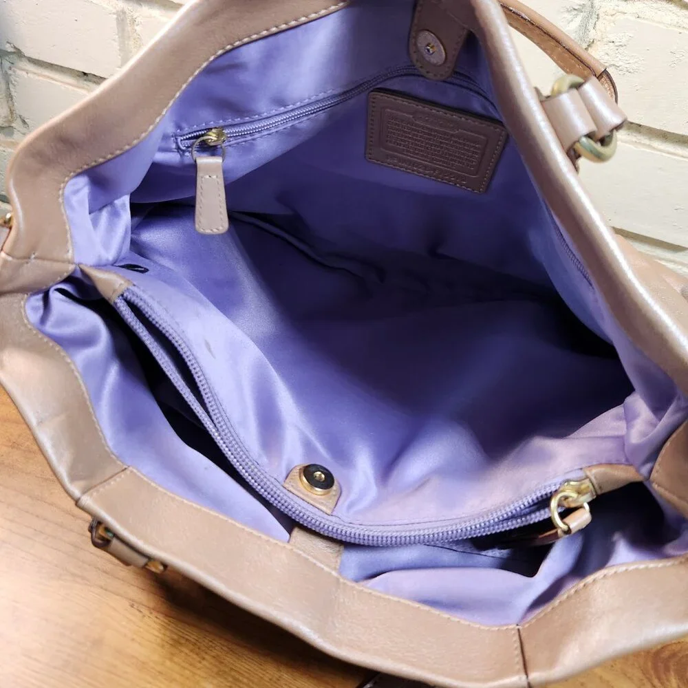 Euc Coach Ashley Gold Leather Rare Shoulder Bag Purse